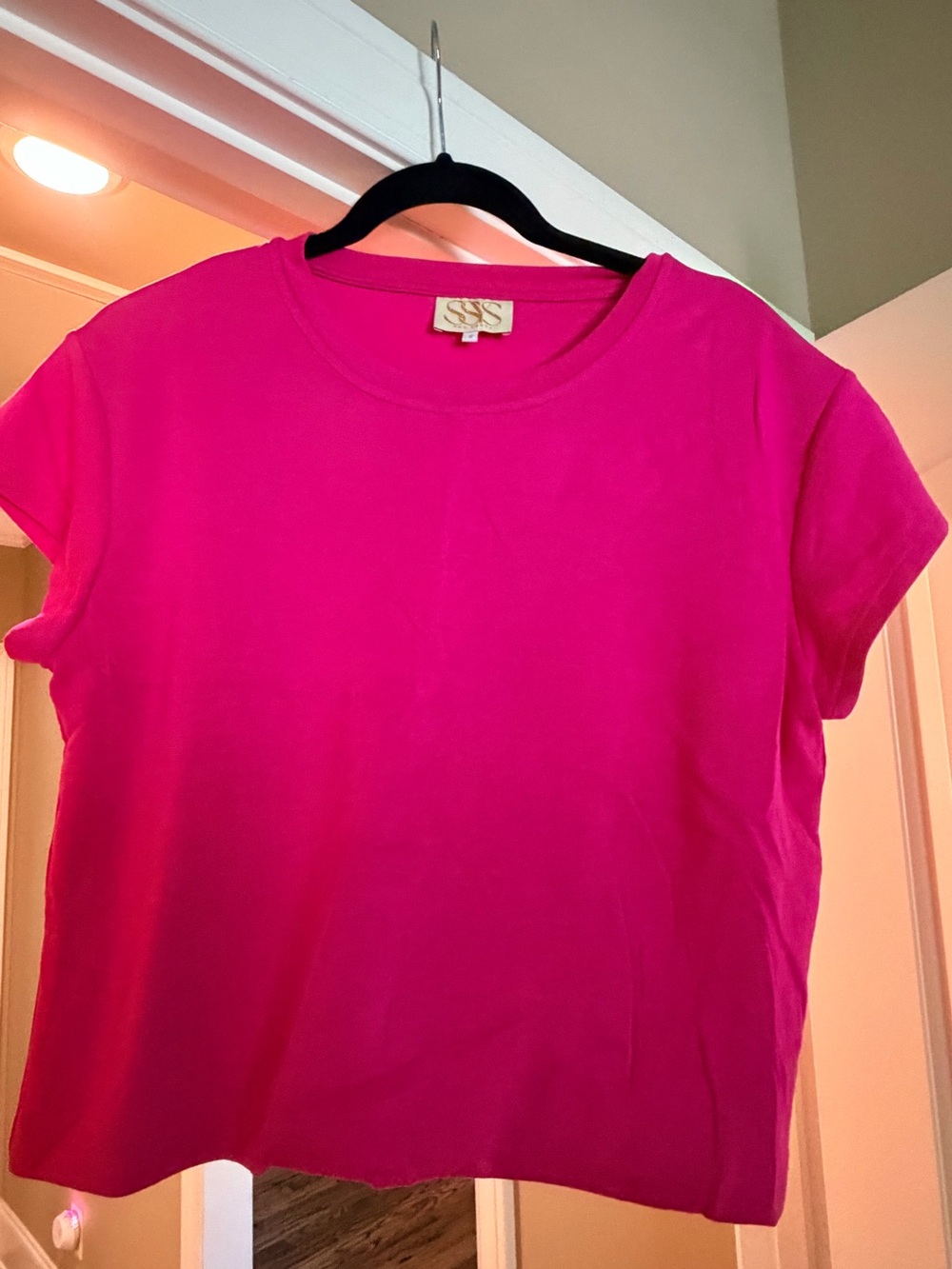 SSS Women's Short Sleeve Crewneck Tee in Bright Pink